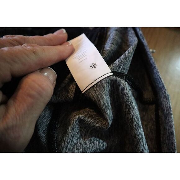 Michael Kors Women's Sz L Gray Heather Active Mesh-Panel Full-Zip Jacket - Picture 8 of 10